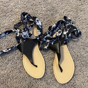 JustFab Black and Floral Women's Sandals